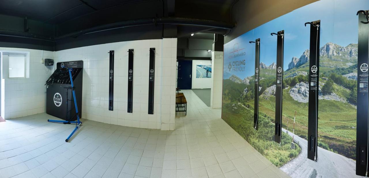 Hotel Seminario Aeropuerto Bilbao Derio Luaran gambar