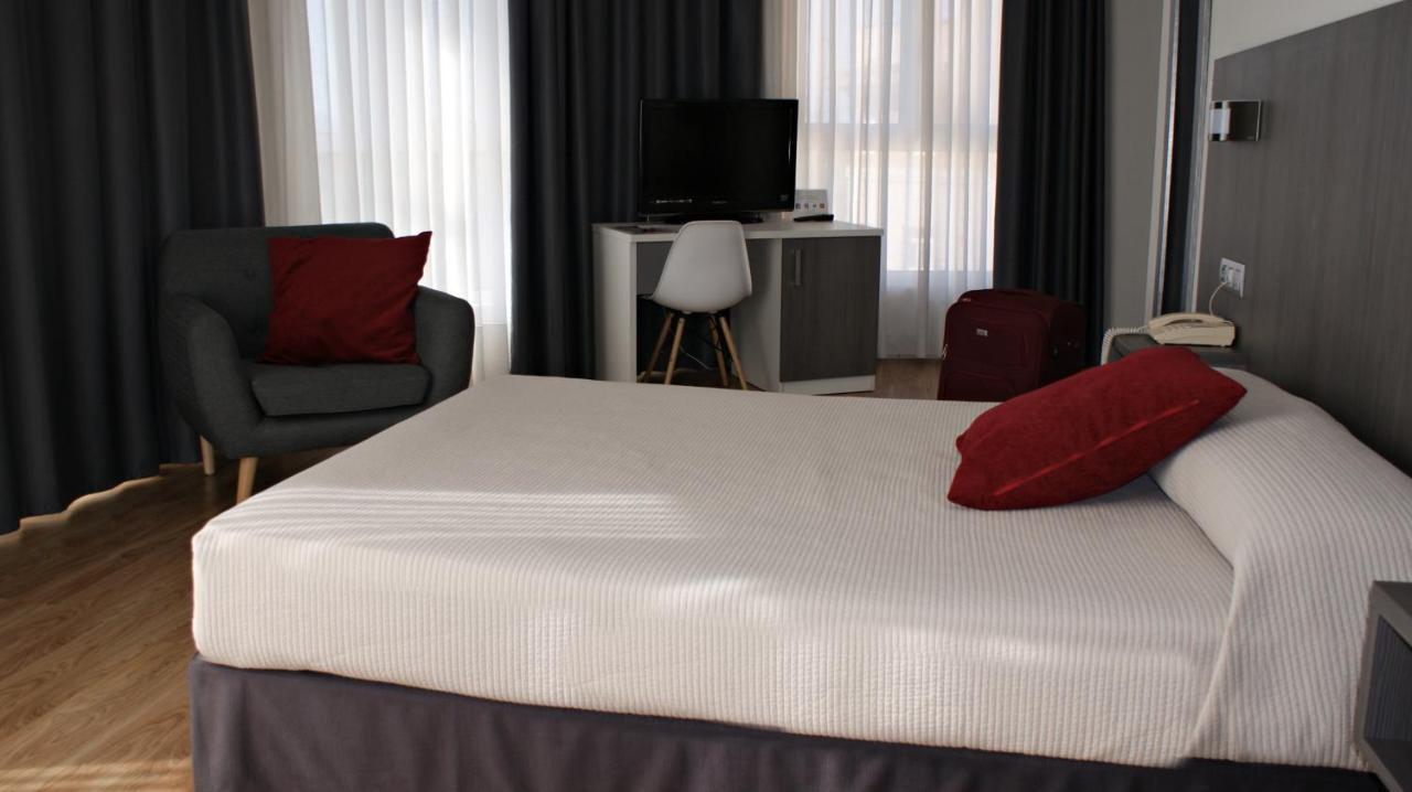 Hotel Seminario Aeropuerto Bilbao Derio Luaran gambar