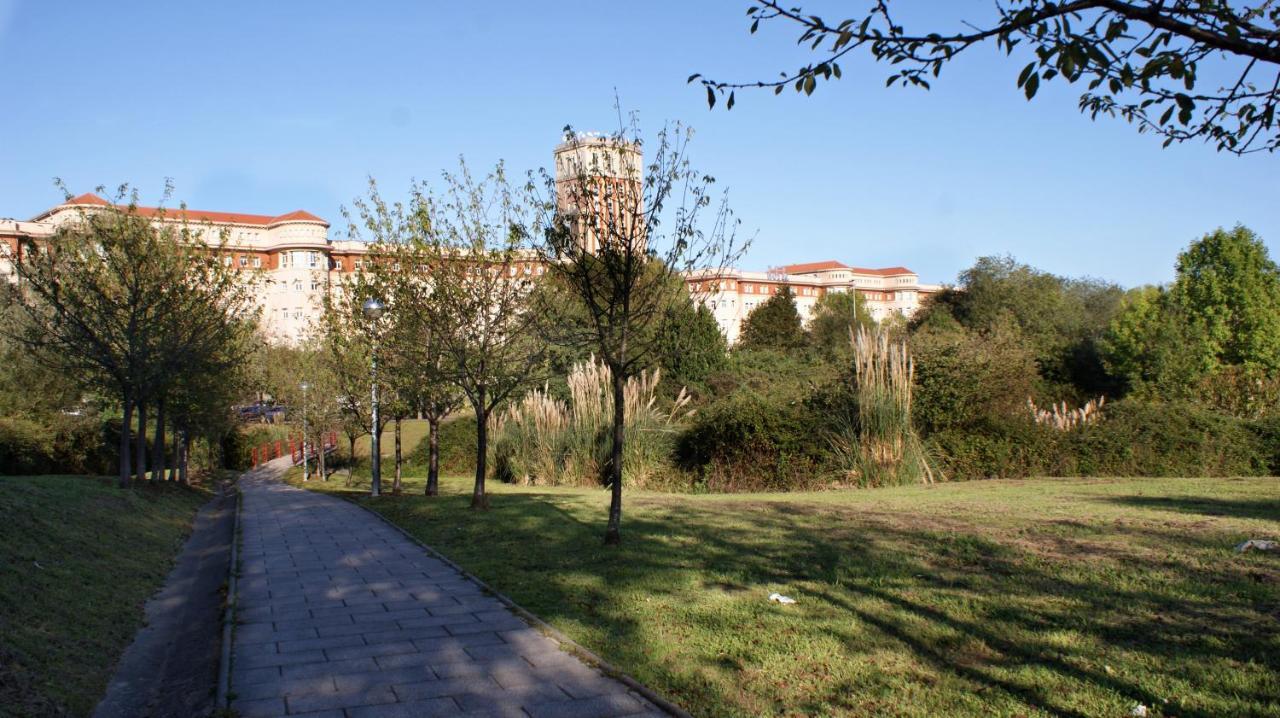Hotel Seminario Aeropuerto Bilbao Derio Luaran gambar